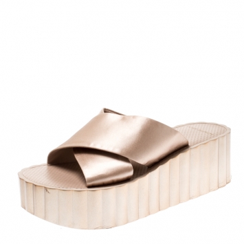 Pre Owned Tory Burch Beige Satin Scalloped Wedge Cross Strap Platform Slides Size 38