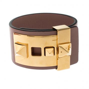 Pre Owned Valentino Poudre Leather B Rockstud Wide Bracelet