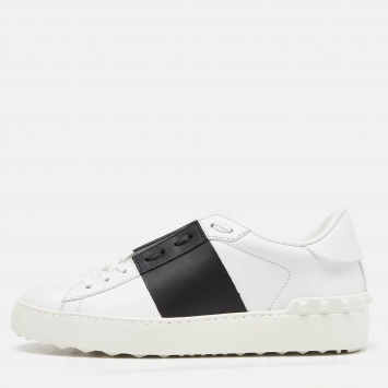 Pre Owned Valentino White/Black Leather Open Rockstud Low Top Sneakers Size 37.5