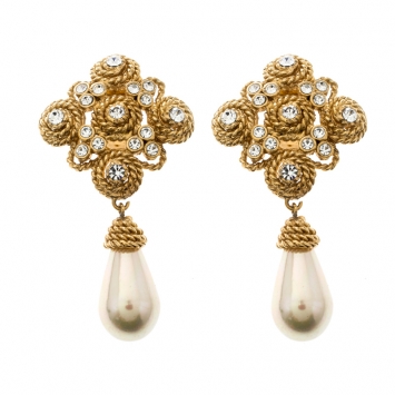 Pre Owned Valentino Crystal Faux Pearl & Textured Gold Tone Clip-on Drop Earrings