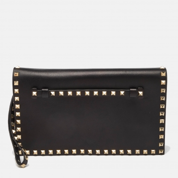 Pre Owned Valentino Black Leather Rockstud Wristlet Clutch