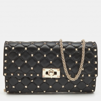 Pre Owned Valentino Black Quilted Leather Rockstud Spike Chain Clutch 