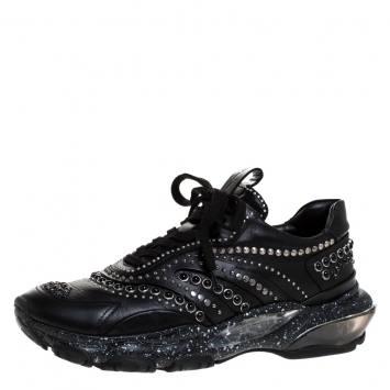 Pre Owned Valentino Black Leather Studded Low Top Sneakers Size 41