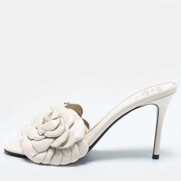 Pre Owned Valentino Off White Leather Atelier 03 Rose Edition Slide Sandals Size 39 