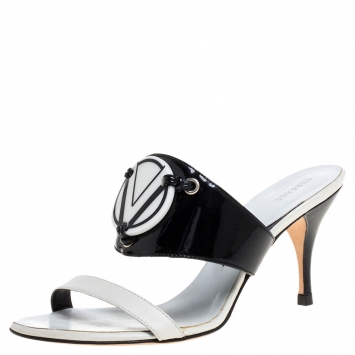 Pre Owned Versace White/Black Patent Leather and Leather Slide Sandals Size 38