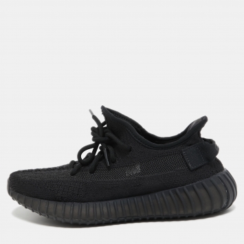 Pre Owned Yeezy x Adidas Black Knit Fabric Boost 350 V2 Onyx Sneakers Size 37 1/3