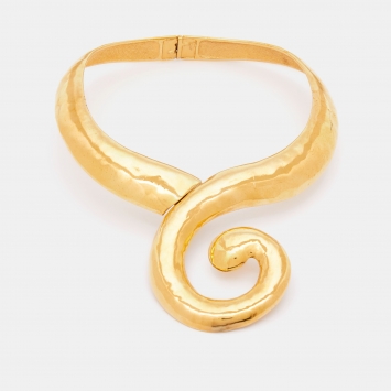 مملوكة مسبقًا Yves Saint Laurent Vintage Gold Tone Arabesque Choker