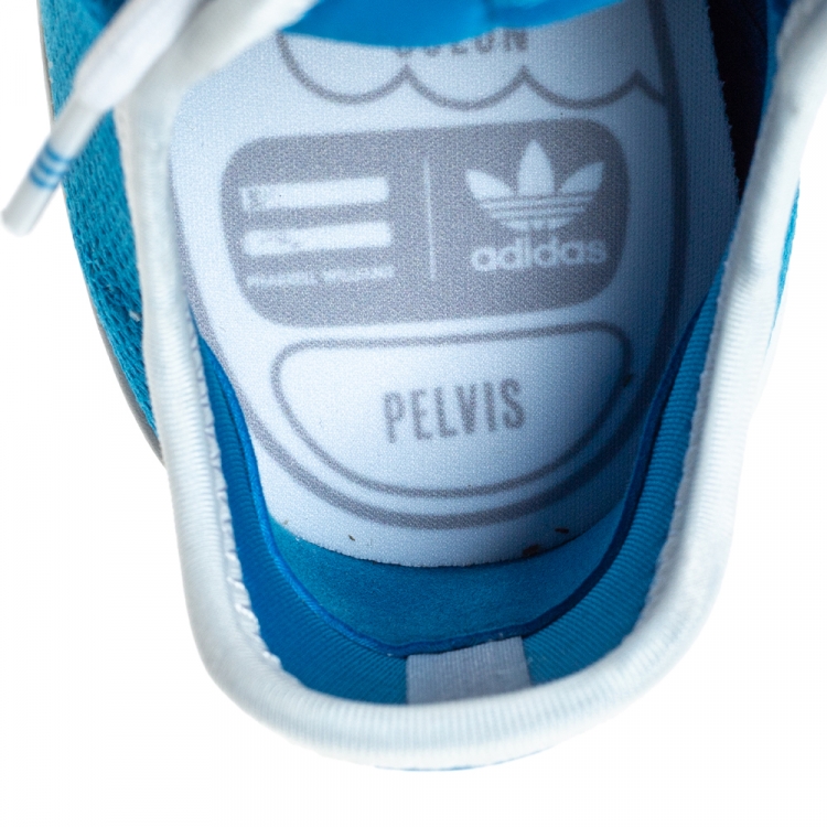 مملوكة مسبقًا Pharrell Williams x Adidas Holi Blue Knit Fabric PW Tennis Hu Sneakers Size 46