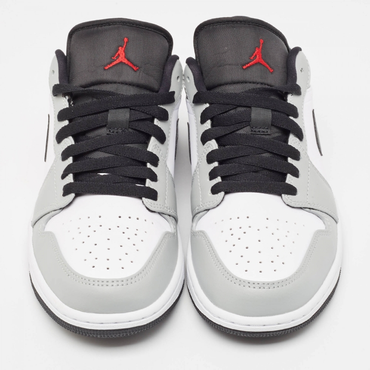 Pre Owned Air Jordans Grey/White Leather Jordan 1 Low Light Smoke Grey Sneakers Size 42