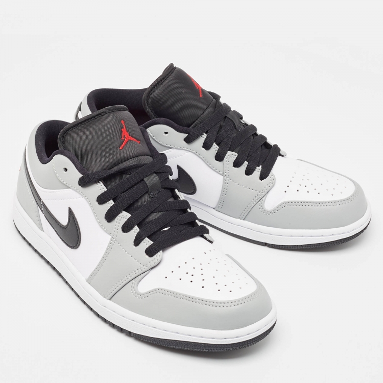 Pre Owned Air Jordans Grey/White Leather Jordan 1 Low Light Smoke Grey Sneakers Size 42