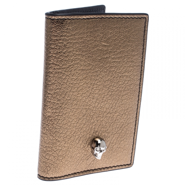 Pre Owned Alexander McQueen Gold Leather Skull Bifold Card Holder