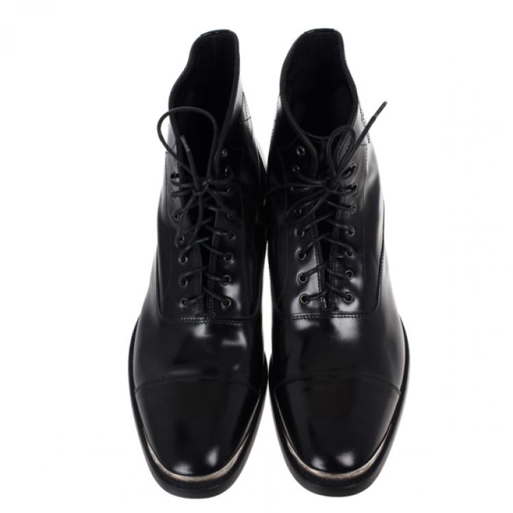 مملوكة مسبقًا Alexander McQueen Black Cap Toe Boots Size 43