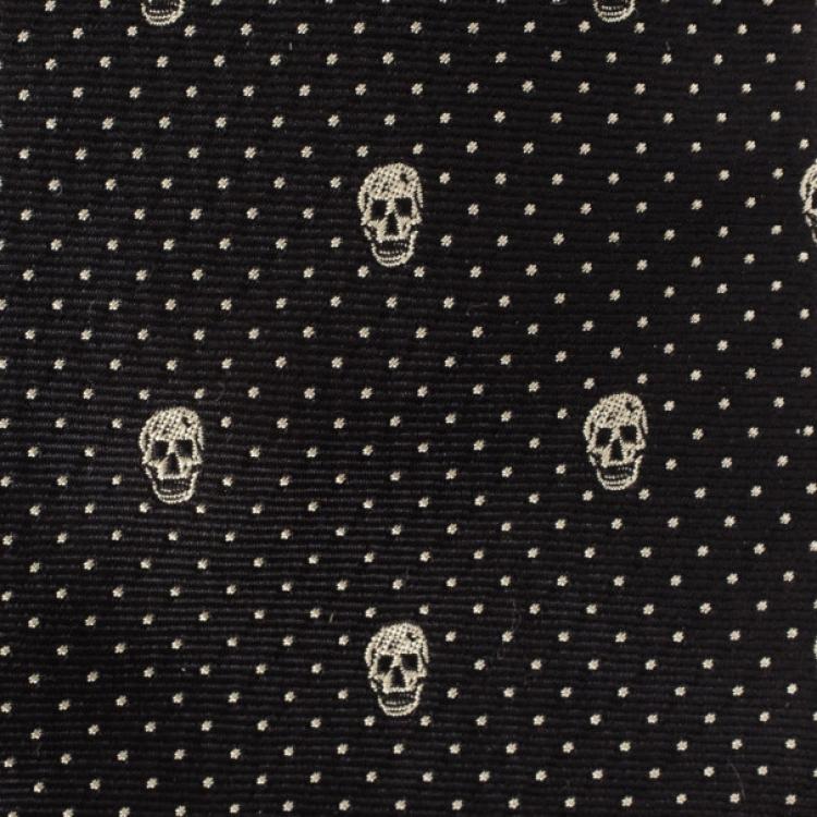 مملوكة مسبقًا Alexander McQueen Black Woven Skull Silk Tie
