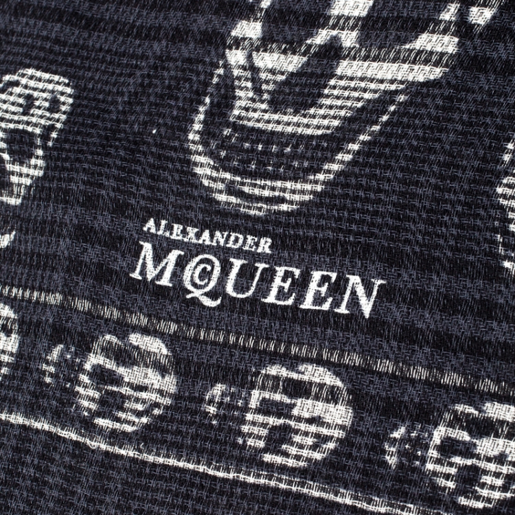 Pre Owned Alexander McQueen Dark Blue Checked and Skull Jacquard Silk Wool Scarf