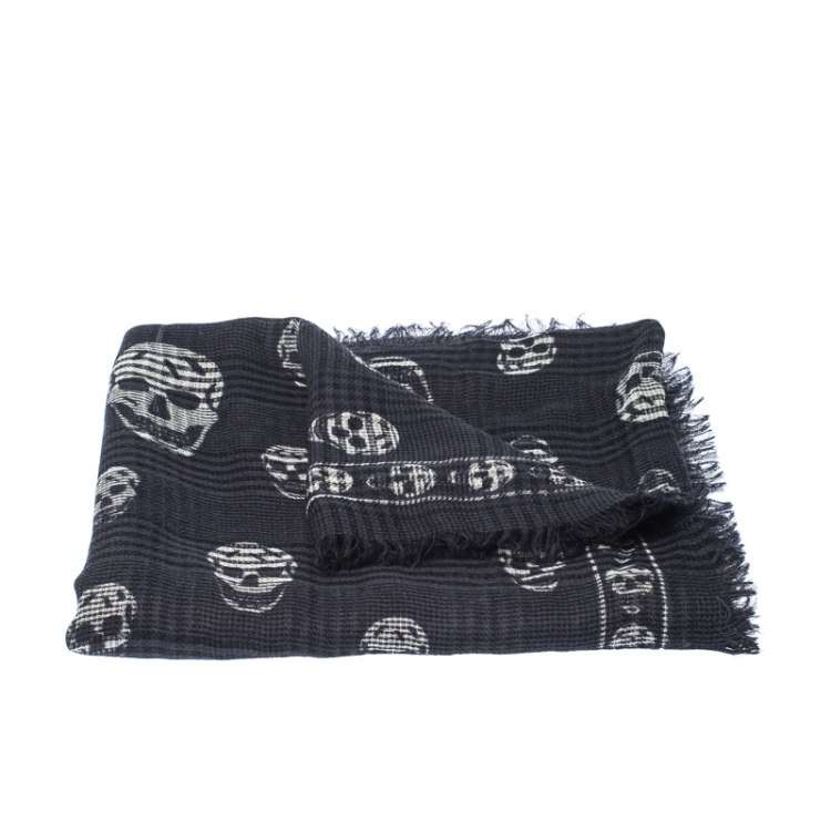Pre Owned Alexander McQueen Dark Blue Checked and Skull Jacquard Silk Wool Scarf