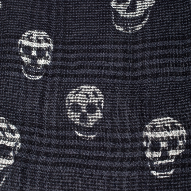 Pre Owned Alexander McQueen Dark Blue Checked and Skull Jacquard Silk Wool Scarf