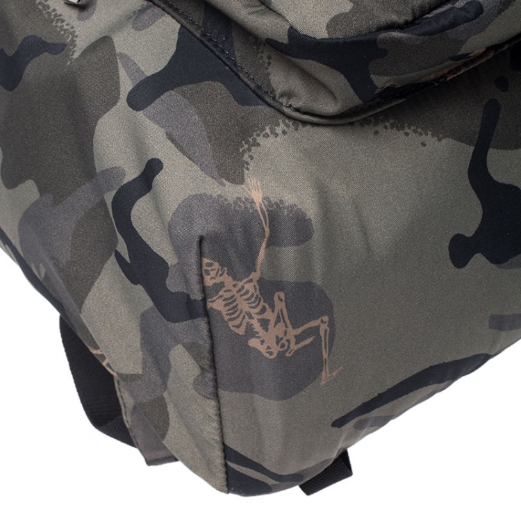 Pre Owned Alexander McQueen Green Camouflage Nylon Dancing Skeleton Backpack 