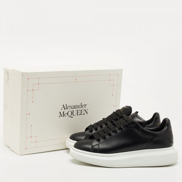 Pre Owned Alexander McQueen Black Leather Larry Low Top Sneakers Size 42.5