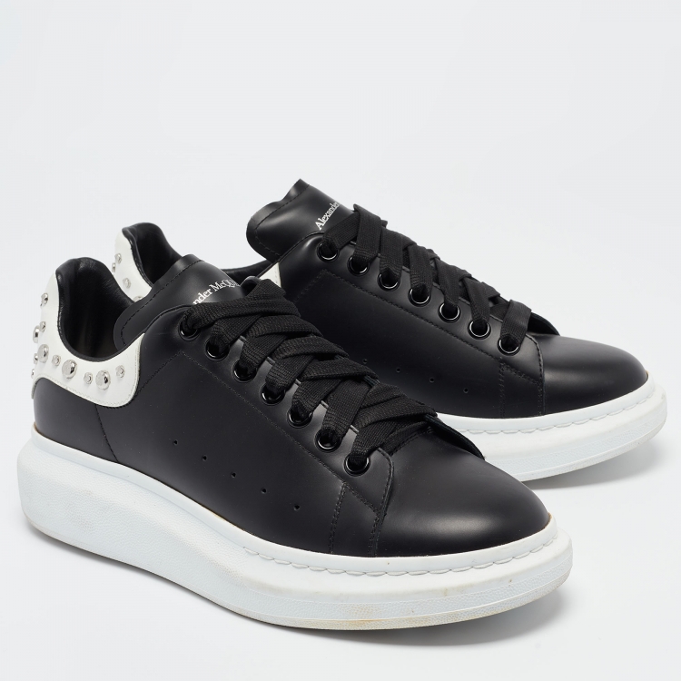 Pre Owned Alexander McQueen Black/White Leather Oversized Studded Sneakers Size 42