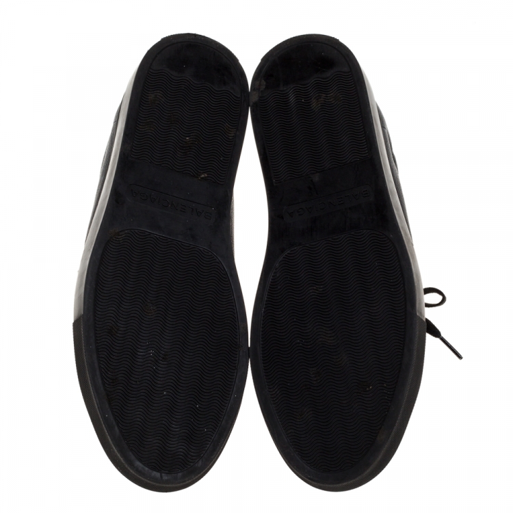 مملوكة مسبقًا Balenciaga Navy Blue Leather Arena Low Top Sneakers Size 42