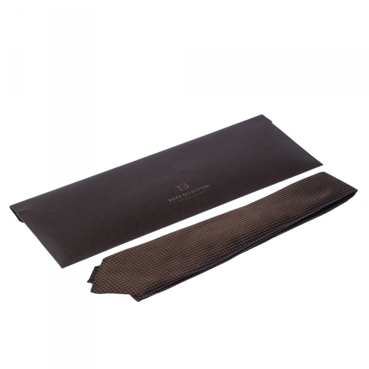 مملوكة مسبقًا Boss Selection by Hugo Boss Brown Geometric Patterned Silk Tie 