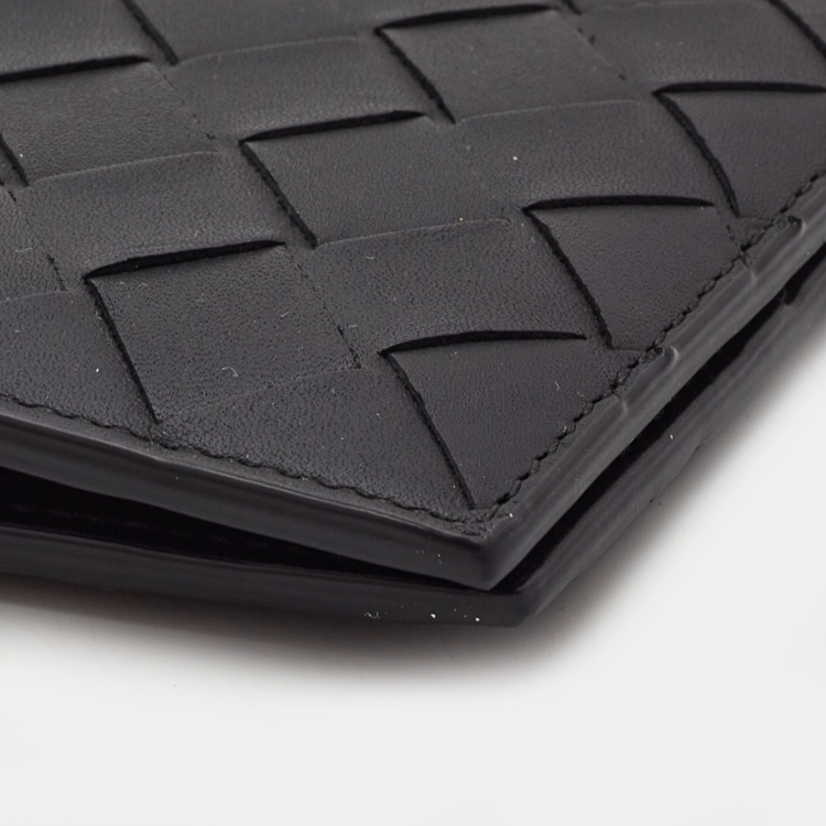 Pre Owned Bottega Veneta Black Intrecciato Leather Bifold Wallet