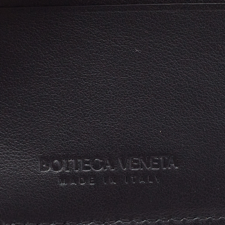 Pre Owned Bottega Veneta Black Intrecciato Leather Bifold Wallet