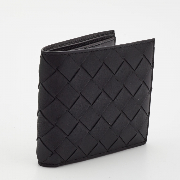 Pre Owned Bottega Veneta Black Intrecciato Leather Bifold Wallet