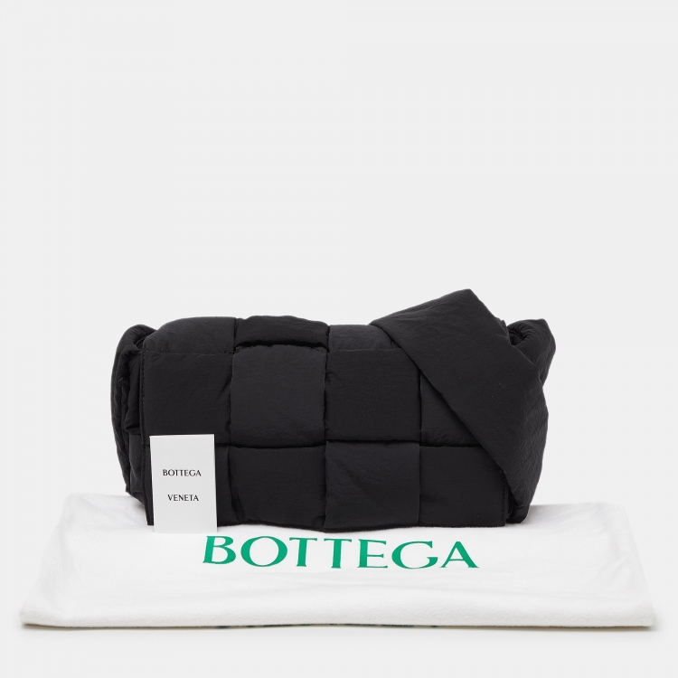 Pre Owned Bottega Veneta Black Intrecciato Nylon Cassette Messenger Bag