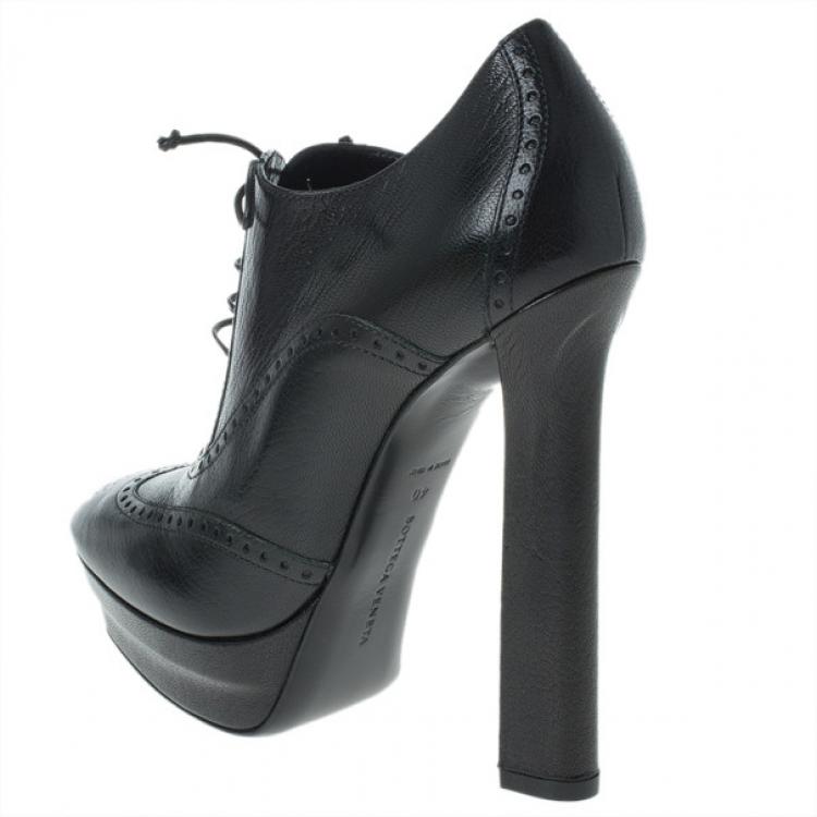 Pre Owned Bottega Veneta Black Leather Brogue Lace Up Ankle Boots Size 40