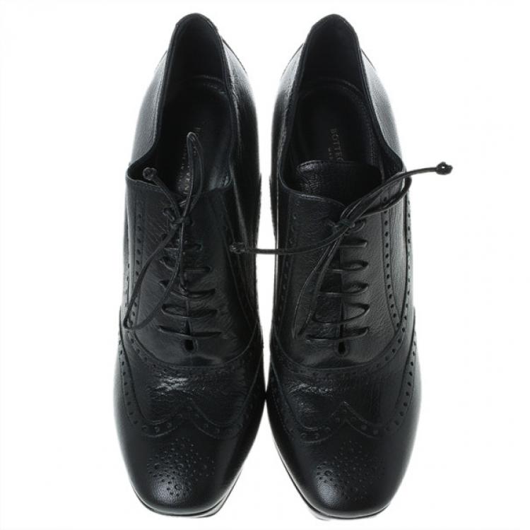 Pre Owned Bottega Veneta Black Leather Brogue Lace Up Ankle Boots Size 40