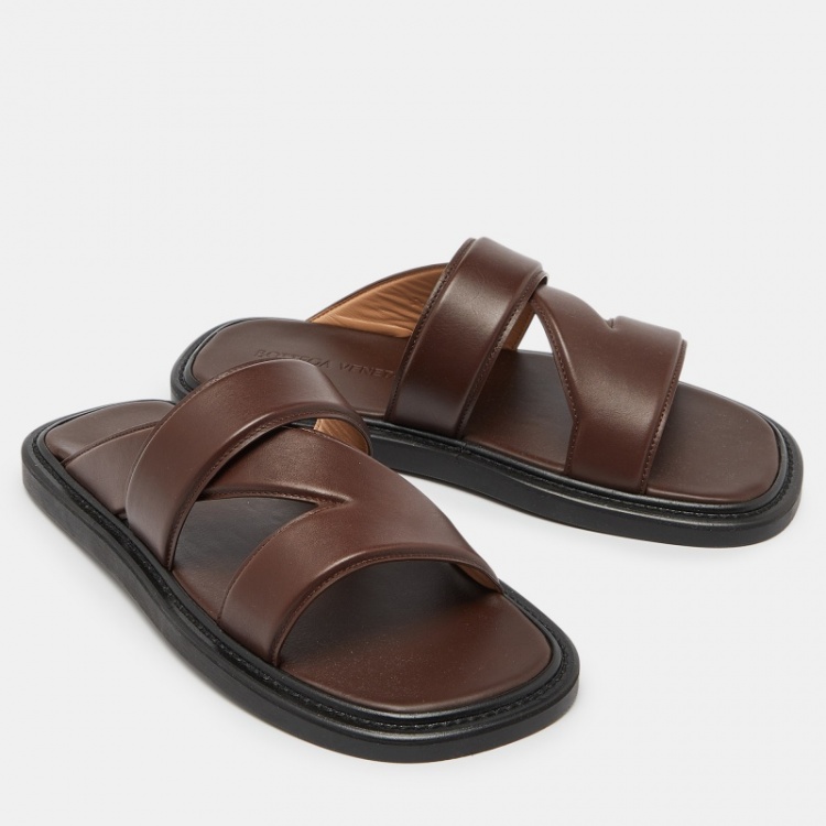 Pre Owned Bottega Veneta Dark Brown Leather Flat Slides Size 41