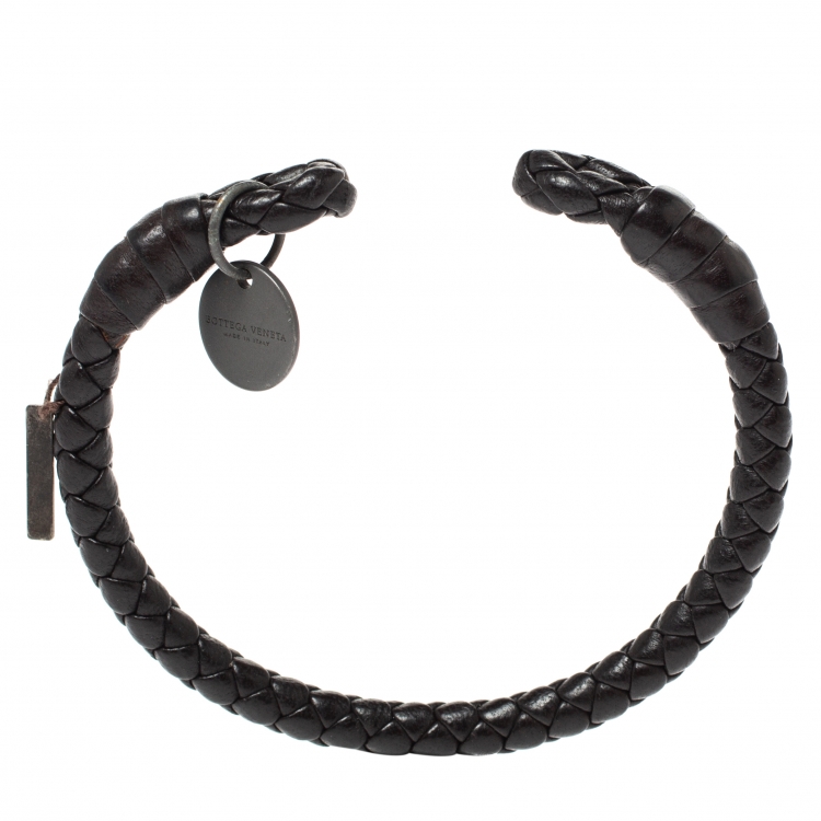 مملوكة مسبقًا Bottega Veneta Dark Brown Intrecciato Nappa Leather Open Cuff Bracelet