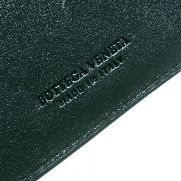 Pre Owned Bottega Veneta Green Crocodile Bi Fold Wallet 