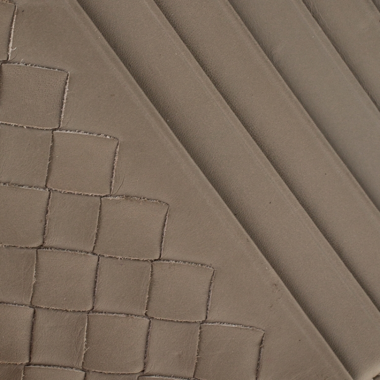 Pre Owned  Bottega Veneta Beige Intrecciato Leather Card Holder 8CC