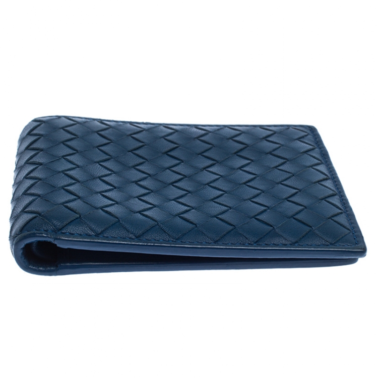 Pre Owned Bottega Veneta Blue Intrecciato Leather Bifold Wallet