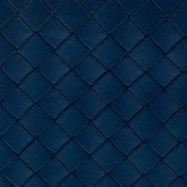 Pre Owned Bottega Veneta Blue Intrecciato Leather Bifold Wallet