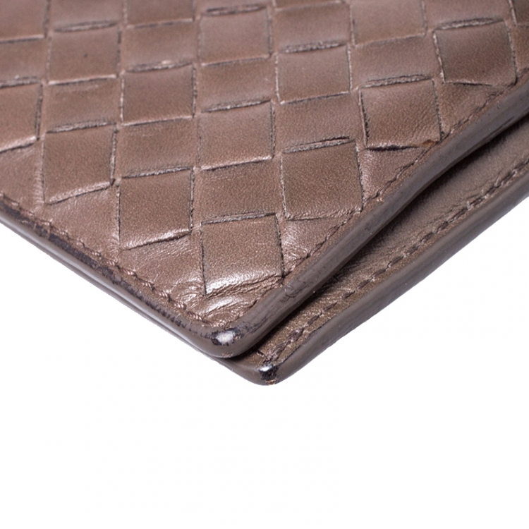 مملوكة مسبقًا Bottega Veneta Brown Intrecciato Leather Bifold Wallet