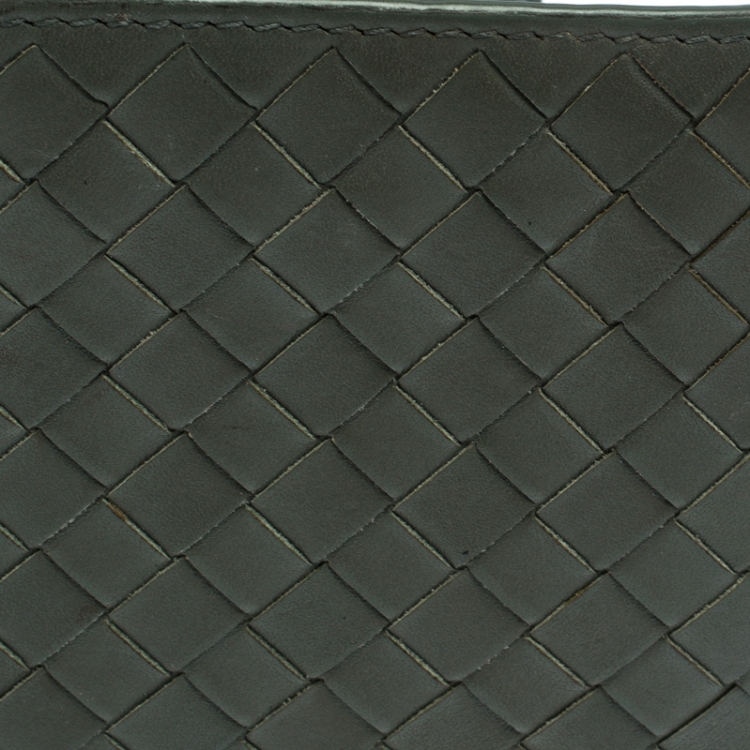 Pre Owned Bottega Veneta Dark Olive Green Intrecciato Leather Bifold Wallet