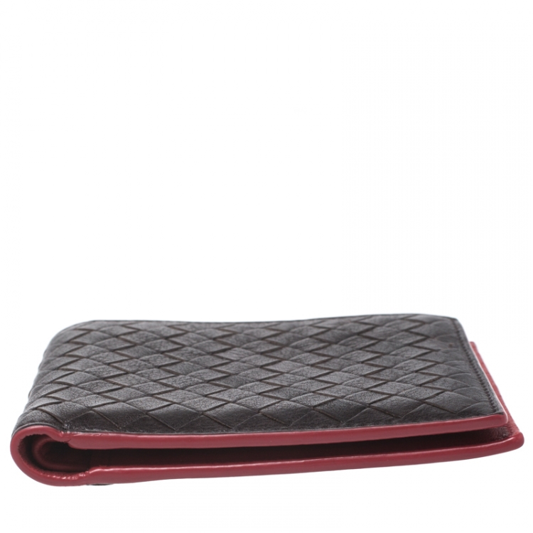 Pre Owned Bottega Veneta Black Intrecciato Leather Bi-Fold Wallet