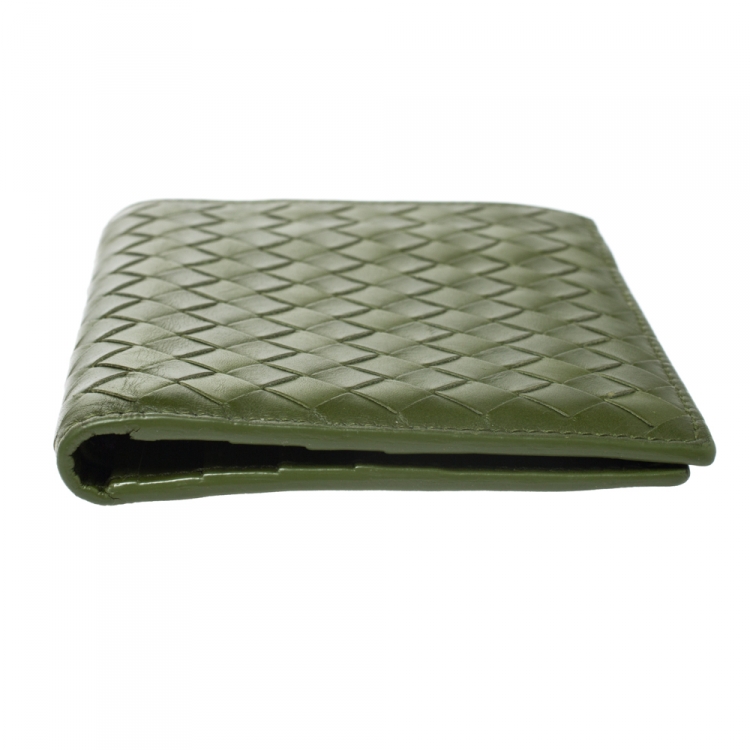 Pre Owned Bottega Veneta Green Intrecciato Leather Bifold Wallet
