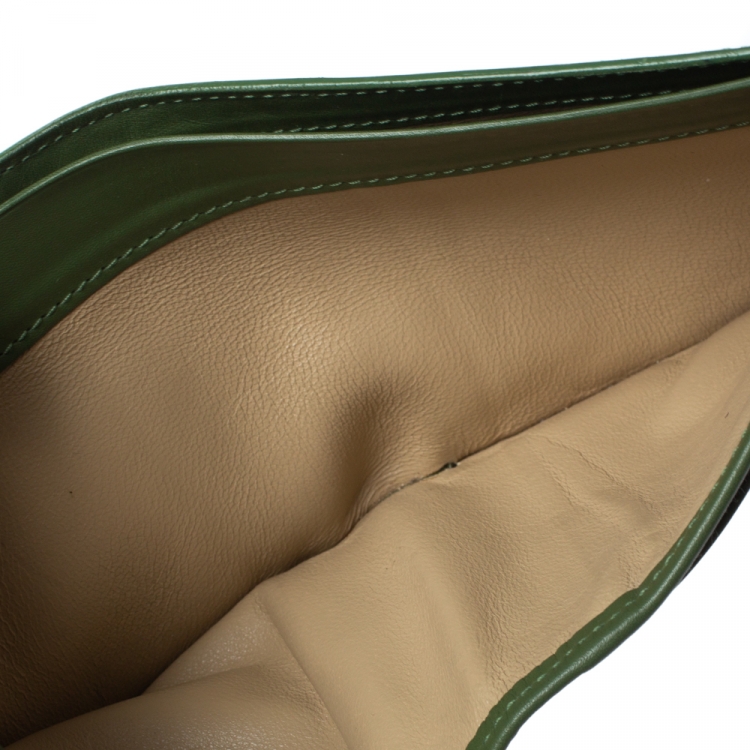 Pre Owned Bottega Veneta Green Intrecciato Leather Bifold Wallet