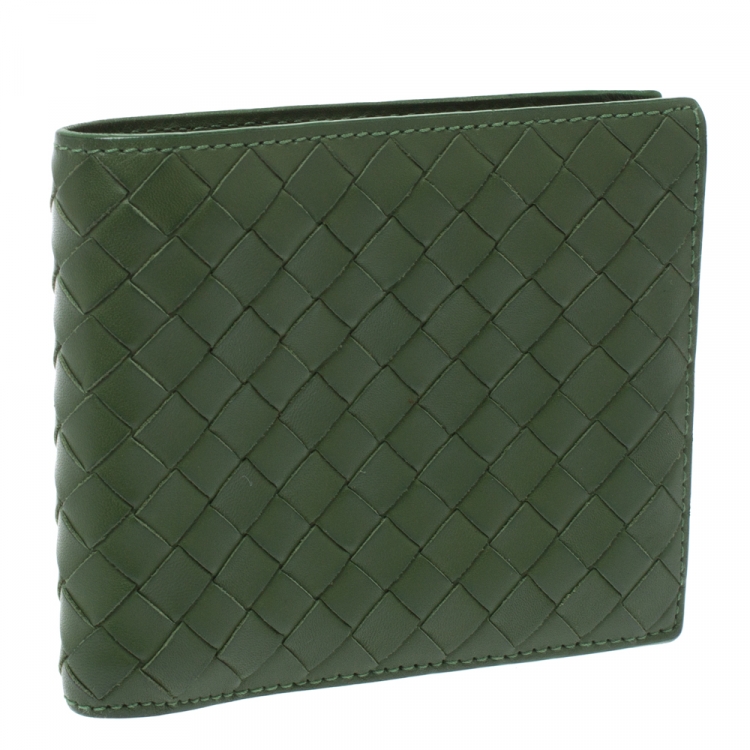 Pre Owned Bottega Veneta Green Intrecciato Leather Bifold Wallet