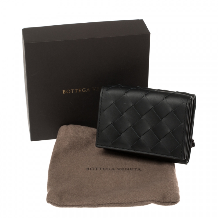 Pre Owned Bottega Veneta Black Intrecciato Leather Trifold Wallet