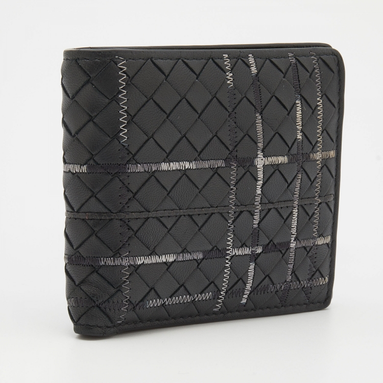 Pre Owned Bottega Veneta Black Intrecciato Leather Bifold Wallet