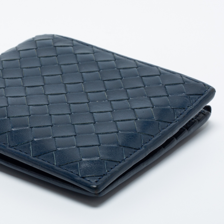 Pre Owned Bottega Veneta Blue Intrecciato Leather Bifold Wallet