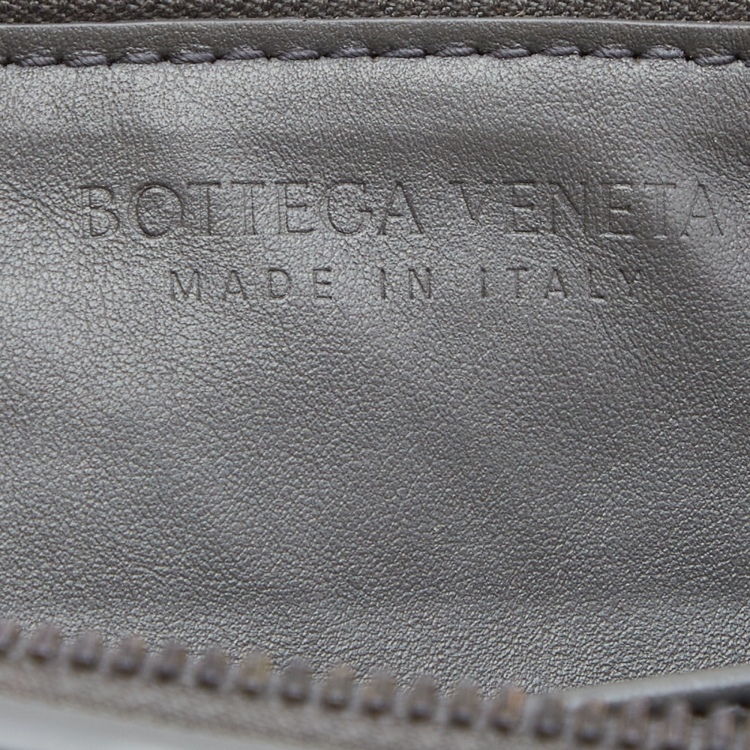 Pre Owned Bottega Veneta Grey Intrecciato Leather Zip Wristlet Clutch