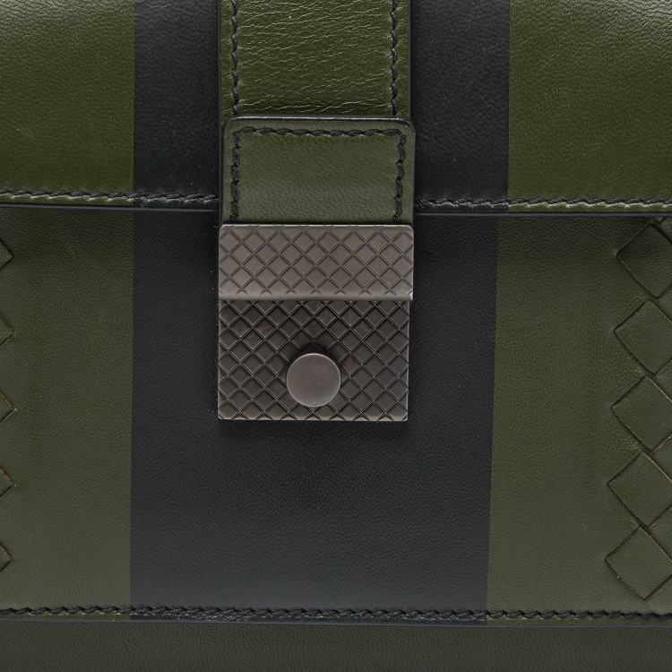 Pre Owned Bottega Veneta Green Intrecciato Leather Zip Pouch