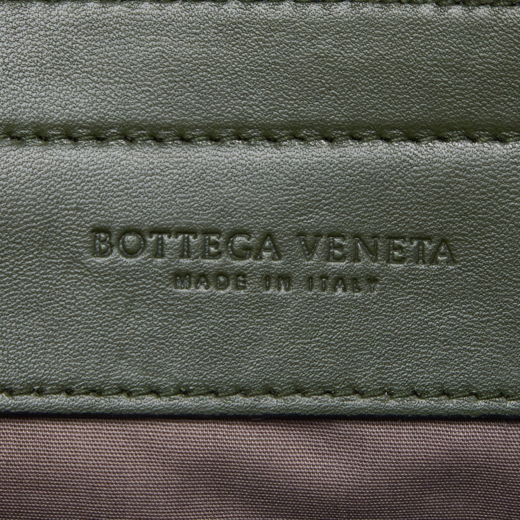 Pre Owned Bottega Veneta Green Intrecciato Leather Zip Pouch