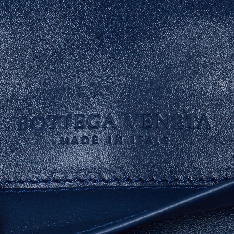Pre Owned Bottega Veneta Blue Intrecciato Leather Wristlet Pouch